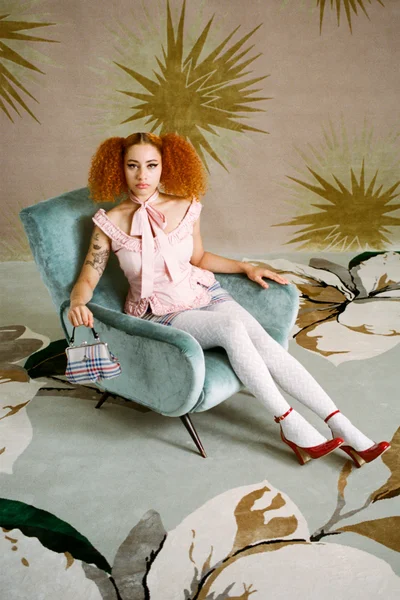 Look 11